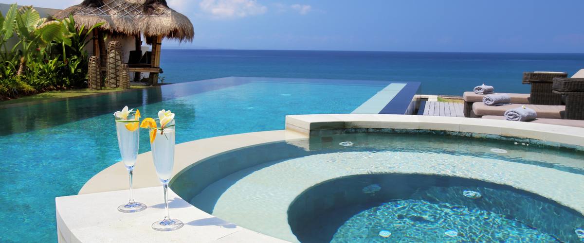 Vacation Rental Villa Rosita - The Perfect Luxury Beachfront Escape