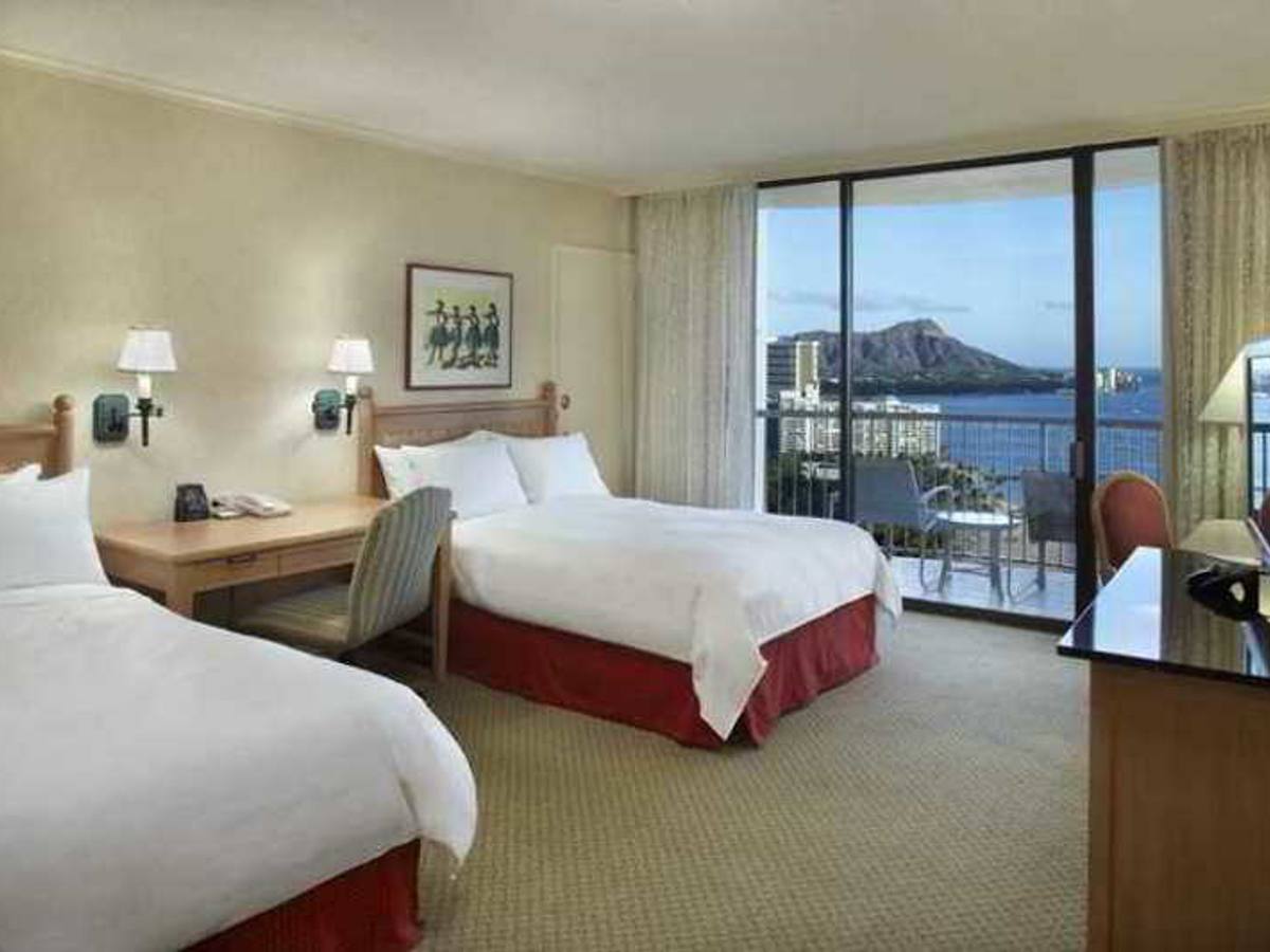 Hilton Hawaiian Village Waikiki Beach Resort Hi In Honolulu Hotel Hi Al Hilton Hawaiian Village Waikiki Beach Resort