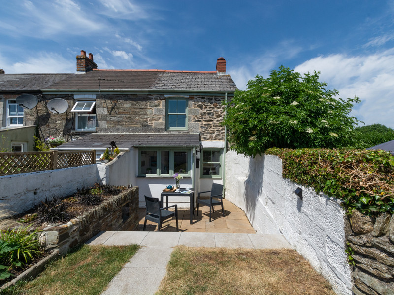 Sparrow Cottage Dog Friendly Cottage in Newquay