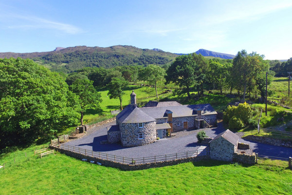 Gellilwyd Fach Dolgellau Love Cottages