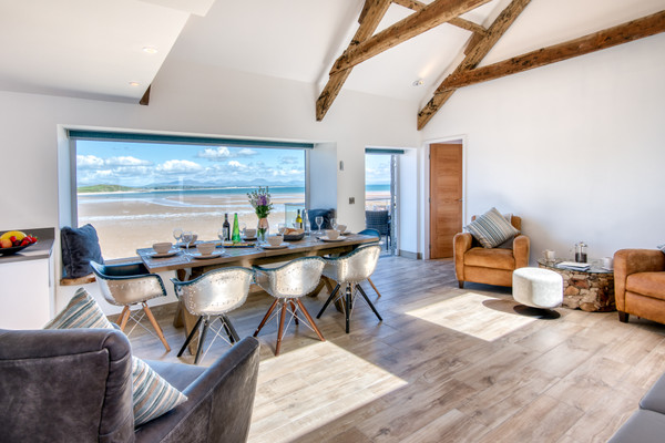 1 The Boathouse Llanbedrog Love Cottages
