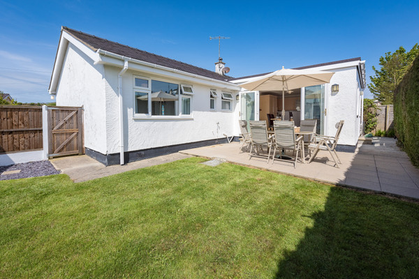 Ty Hwyliog Llanbedrog Love Cottages