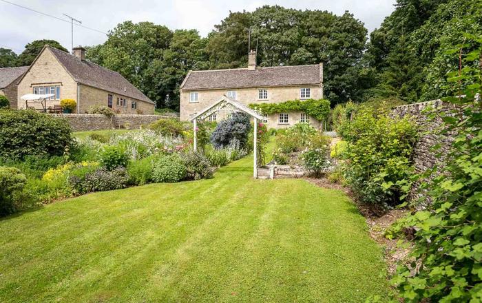 Holiday Cottages In Bibury Love Cottages