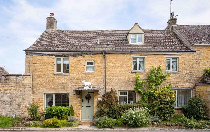 Holiday Cottages In Bourton On The Water Love Cottages