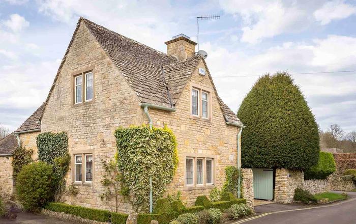 Holiday Cottages In Bourton On The Water Love Cottages