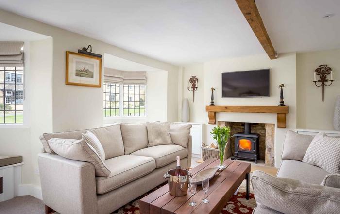 Holiday Cottages In Broadway Love Cottages