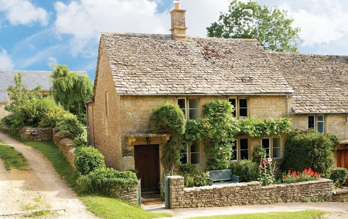 Dog Friendly Holiday Cottages In Cotswold District Passpawt