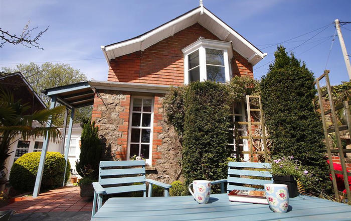 Dog Friendly Holiday Cottages In Passpawt