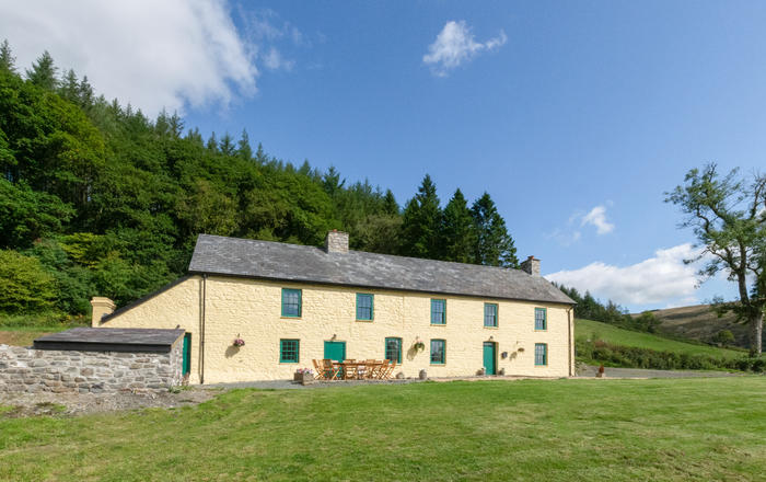 Holiday Cottages In Llanwrtyd Wells Love Cottages