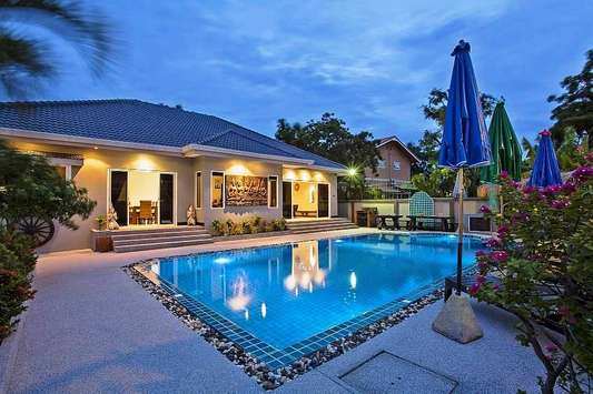 Jomtien Beach Villas For Rent Villas In Pattaya Thailand - 