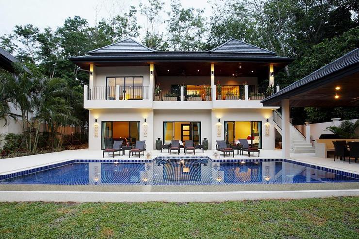 Coral Villa, comprising of 7 bedrooms and sleeping up to 15 guests