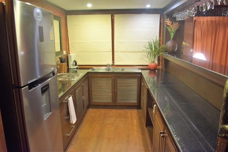 Banyan Villa 3 - Open Plan Kitchen