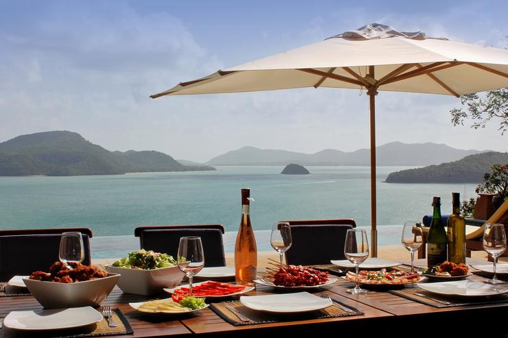 Surely this must be the best dining view in the world? With Khun Sao, our private chef cooking, it might also be the best food too!